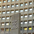 Feds encourage public housing authorities to impose work rules, time limits