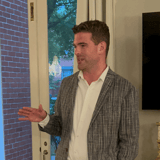 Ohio treasurer candidate Seth Walsh visits Tiffin, pitches investing more state money in Ohio
