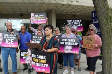 Ohioans criticize Ohio US Rep. Mike Carey for cuts to SNAP, Medicaid, and education