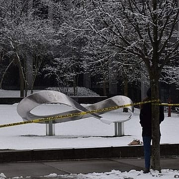 Most mass shooters show warning signs before attacks, study finds