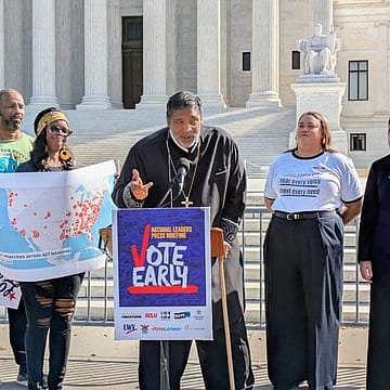 The next act for the No Kings movement: Early voting in the midterms