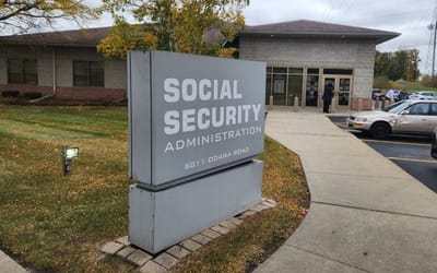 Projected Social Security benefits cliff creeps up to 2032