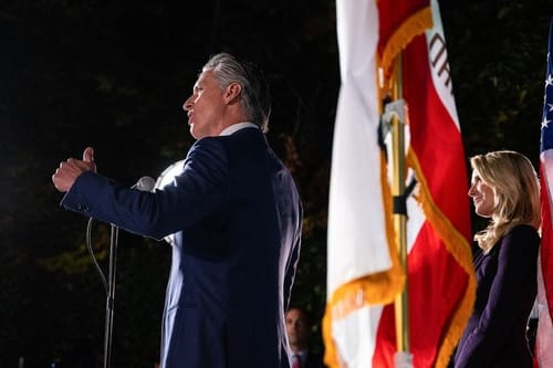 California voters approve measure to redraw congressional maps