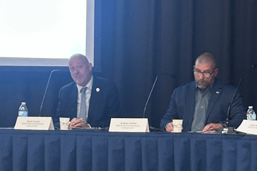 Gary Click booed after mischaracterizing Aaron Jones’ positions at Tiffin forum