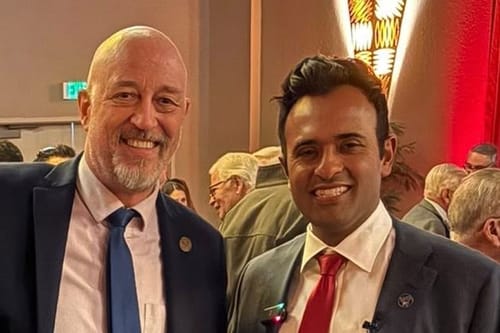 Click scrambles back onto Ramaswamy endorsement page after removal