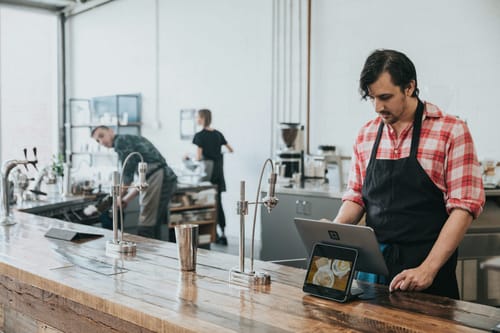 Could a higher minimum wage be an answer to Ohio’s affordability challenges?