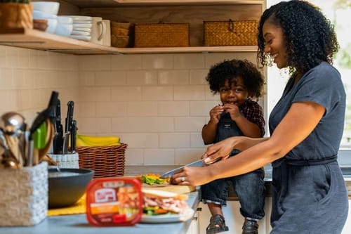 Despite opt-outs by GOP states, debut of kids’ summer food program seen as a success