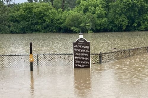 Feds increasingly leave local governments hanging when climate disasters hit, report finds
