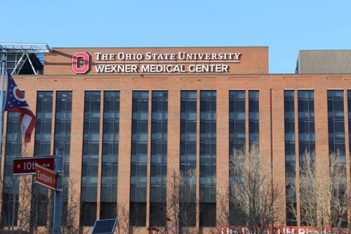 Les Wexner stepping down as chair of Ohio State University Wexner Medical Center Board