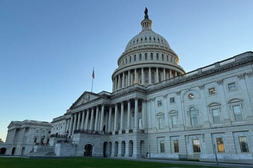 Moderate US House Republicans join Dems to force vote on extension of health care subsidies