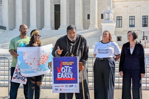The next act for the No Kings movement: Early voting in the midterms