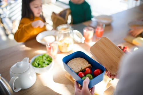 Report: Trump policies are raising costs of kids’ school meals