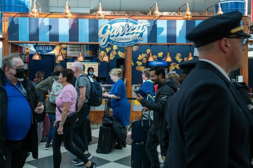 TSA officers finally get paid amid ongoing Homeland Security shutdown