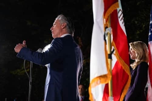 California voters approve measure to redraw congressional maps