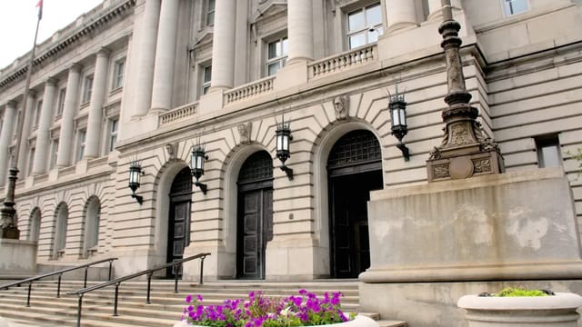 Cleveland police monitor questions what outgoing public safety watchdog accomplished