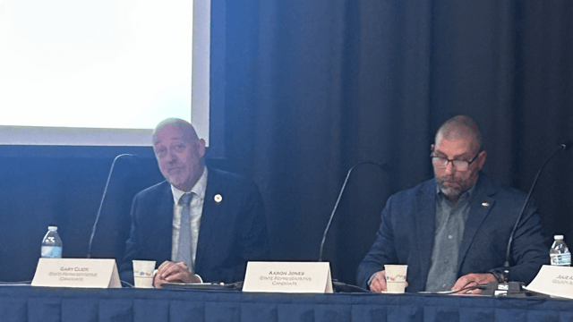 Gary Click booed after mischaracterizing Aaron Jones’ positions at Tiffin forum