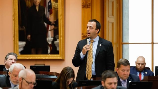 Despite law barring utilities from owning power plants, Ohio lawmaker mulls a carveout for nuclear