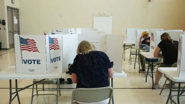 Trump administration rules out mass ICE enforcement at the polls in midterms