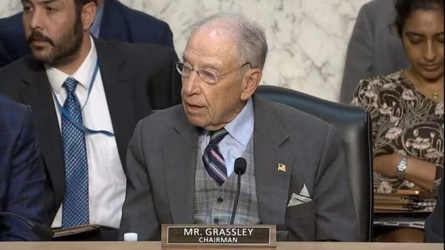 Diesel prices shoot upward as top farm-state GOP senator begs Trump for export embargo