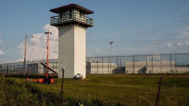 Millions of dollars of waste found in Trump administration push for immigration detention