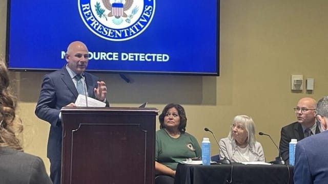 Health and farmworker advocates urge ban of herbicide linked to Parkinson’s