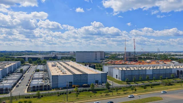 PJM’s big new data center plan: Make the states figure it out