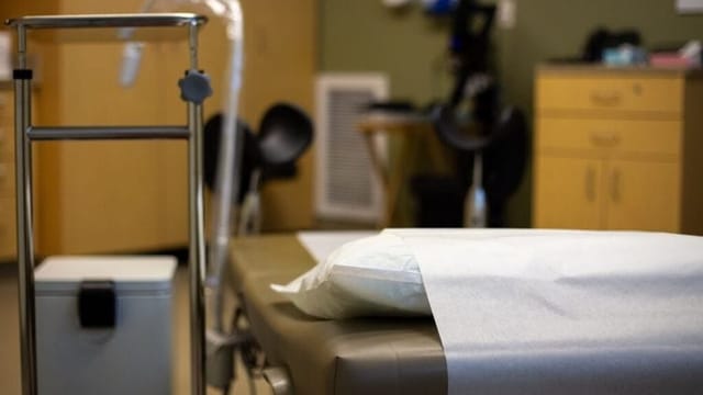 Ohio House committee advances bill mandating 24-hour waiting period for abortion care