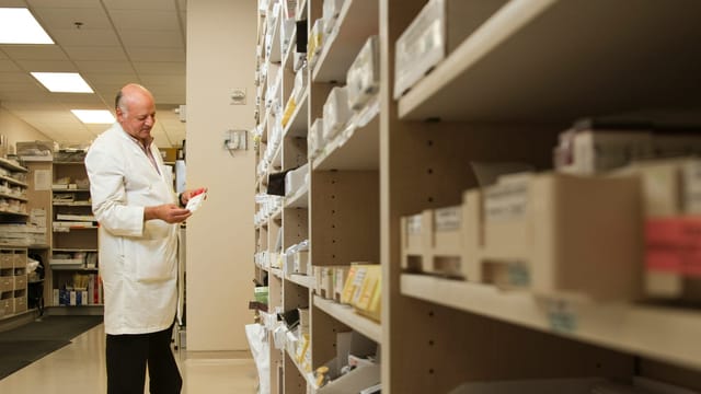 Pharmacy chain closes, worsening deserts in SE Ohio, West Virginia