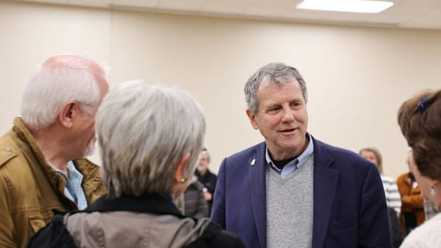 Ohio U.S. Sen. Sherrod Brown’s FEND Off Fentanyl Act signed into law