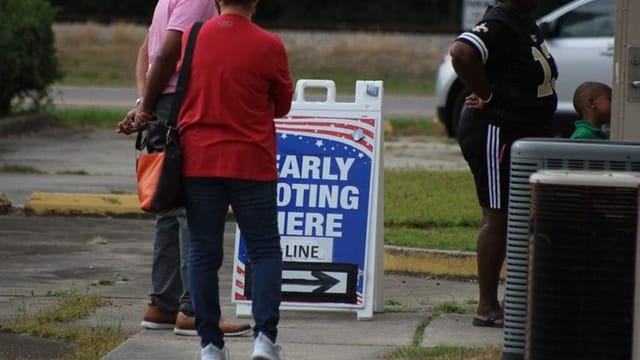 US Supreme Court’s uneven rulings in election lead-up causing chaos, experts say