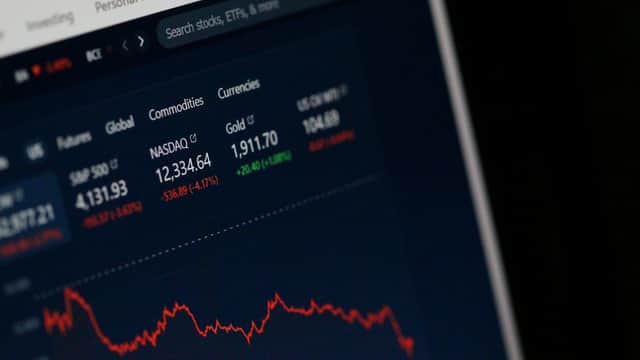 After positive January, latest job report shows losses again