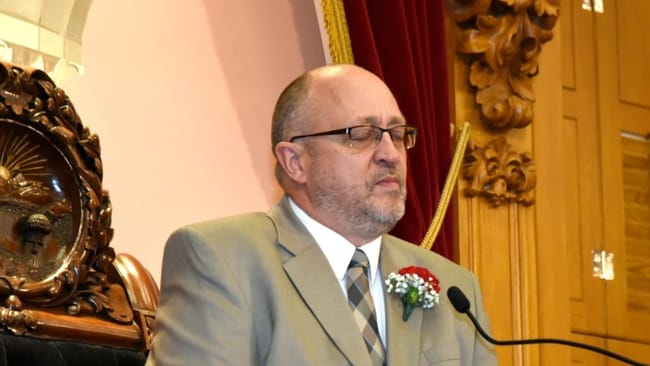 Gary Click quietly steps down as church pastor amid heated GOP primary