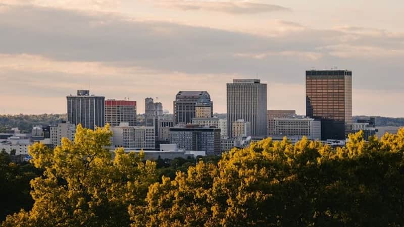 Ohio cities to collaborate on voluntary program to help commercial buildings cut emissions