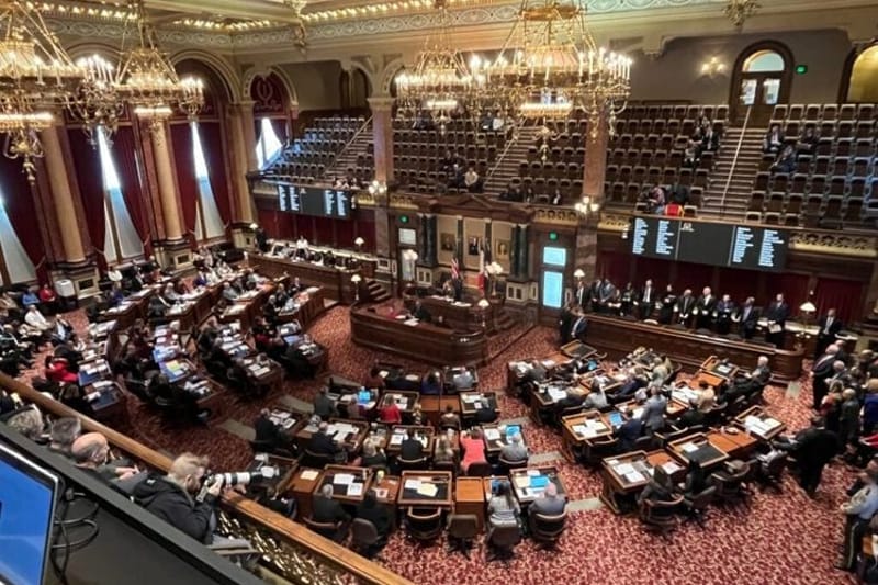 Iowa Democrats flipped two state Senate seats in special elections last year to break the GOP supermajority there. With momentum growing nationally, Democrats are looking to expand seats in Iowa’s upper chamber and break the House supermajority in November. (Photo by Kathie Obradovich/Iowa Capital Dispatch)