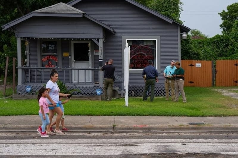Investigators work near the Houston location of a fatal ICE shooting July 7. Statistics released July 20 show a record number of immigration arrests in June and an even higher rate in early July. (Photo by Jon Shapley/The Texas Tribune)