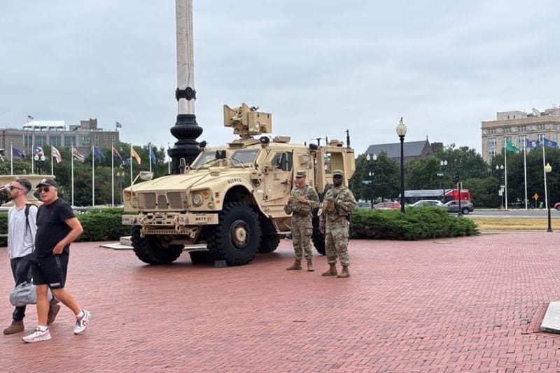A federal judge on June 5, 2026, struck down several Trump administration policies that halted processing for asylum-seekers following a shooting in Washington, D.C. of two members of the National Guard deployed to the nation's capital. In this photo, tourists pass by members of the guard stationed outside Union Station in Washington, D.C., on Aug. 18, 2025. (Photo by Jane Norman/States Newsroom)