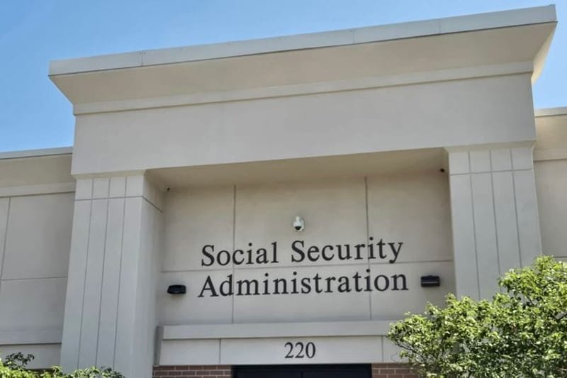 The Social Security field office in Whitehall, Ohio. (Photo by Marty Schladen, Ohio Capital Journal.)