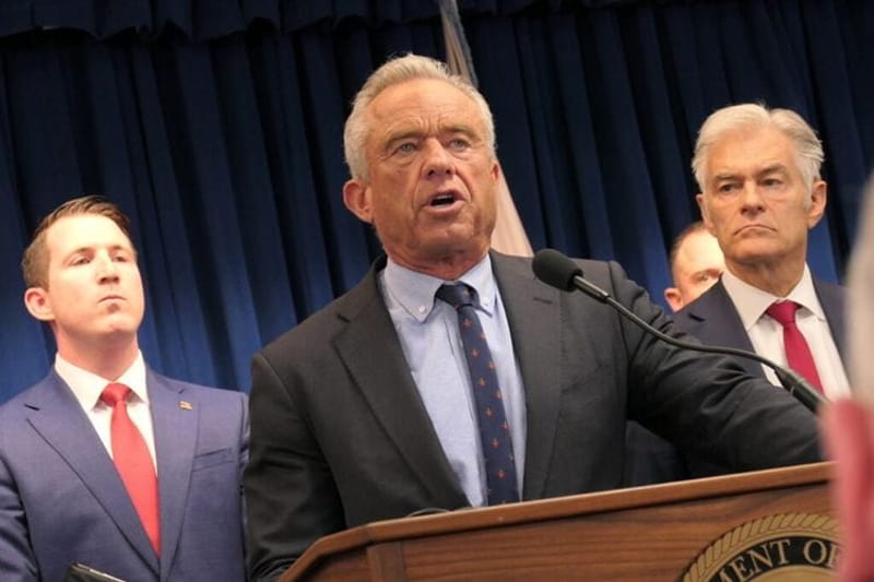 Health and Human Services Secretary Robert F. Kennedy Jr. has directed the U.S. Food and Drug Administration to shift its research into autism toward potential environmental causes. The Society for Maternal-Fetal Medicine published new clinical guidance this week affirming that acetaminophen, better known by its brand Tylenol, should be the “first-line” defense against pain and fever during pregnancy. (Photo by Max Nesterak/Minnesota Reformer)