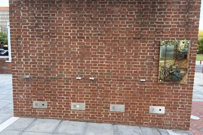 Panels depicting the story of slavery at the first executive house in Philadelphia were removed by Trump's order. (Photo by Marilou Johanek, Ohio Capital Journal.)