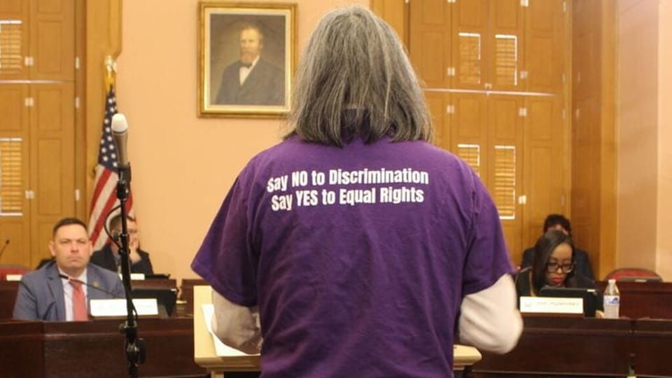 Critics, supporters spar over bill restricting foreign land ownership in Ohio