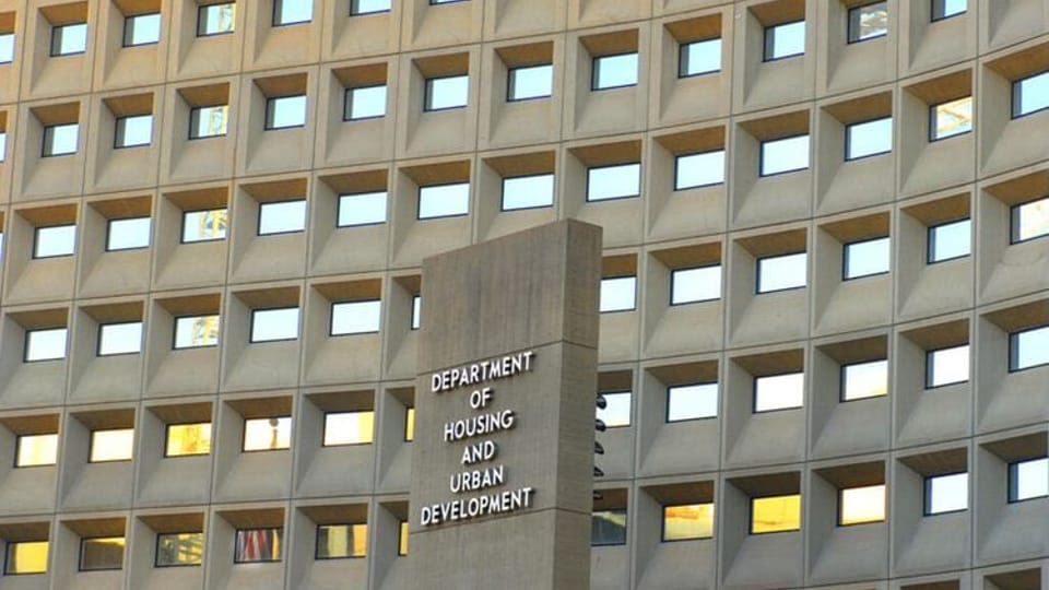 Feds encourage public housing authorities to impose work rules, time limits