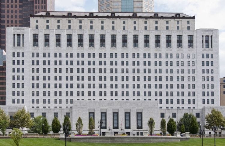 Ohio Supreme Court rules felony offenders may petition to restore firearm rights