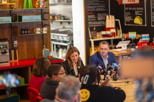 Ohio Democratic ticket of Amy Acton and David Pepper hold affordability roundtable