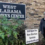 Abortion bans are shrinking the OB-GYN workforce, study finds