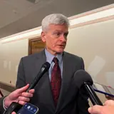 US Senate panel seeks speedy bipartisan deal on health insurance subsidies