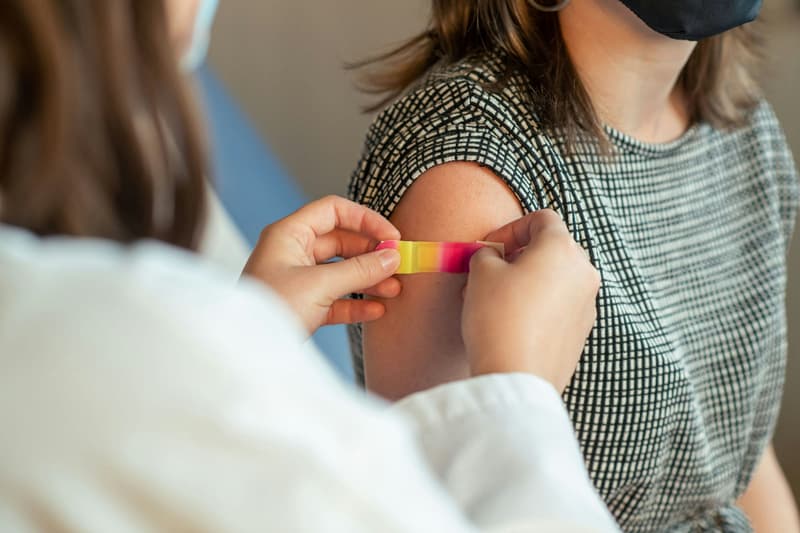 Measles cases rise amid holiday travel