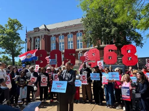 ‘Are they going to roll over?’: Gerrymandering fights reach state high courts