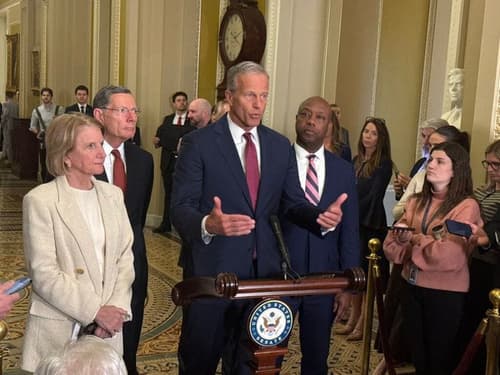 Republicans stand by Trump’s war against Iran, reject war powers role for Congress