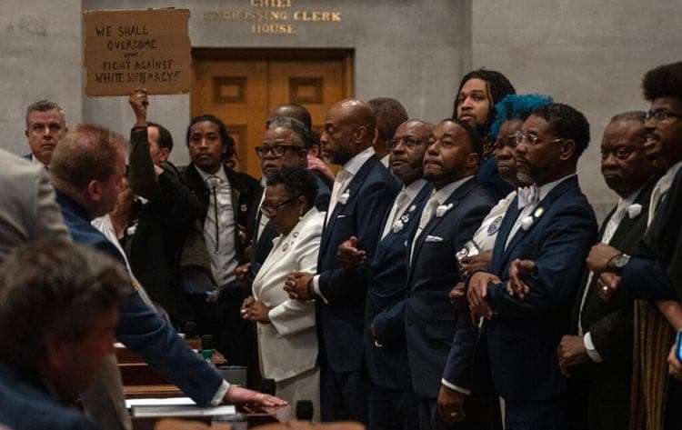 The redistricting frenzy is scrambling the midterm elections. Here’s where things stand now.