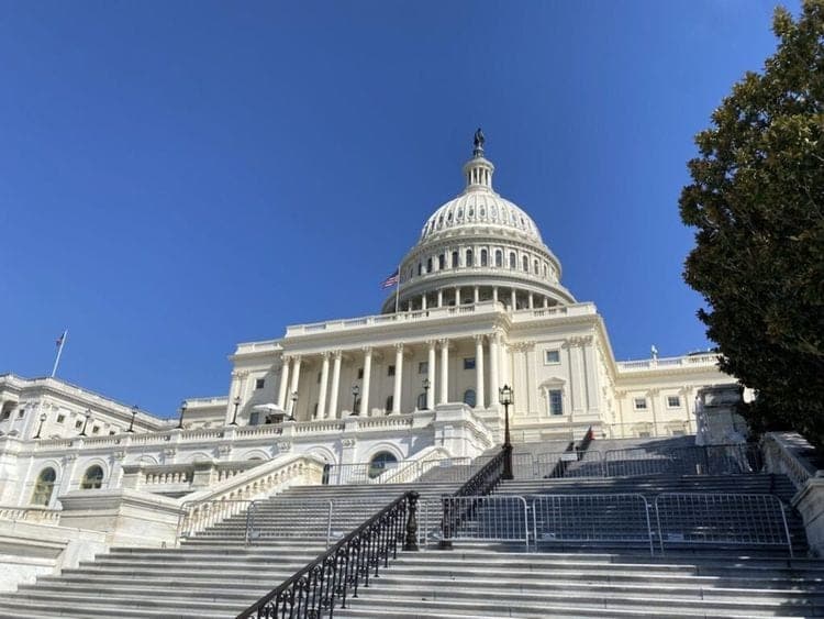 Incumbent Democrats hold huge cash advantage in Ohio’s competitive congressional seats